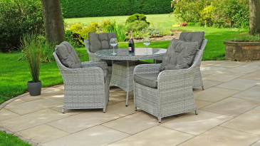 Liv Outdoors - Heritage Rattan 4 Seat 1.2m Round Dining Set