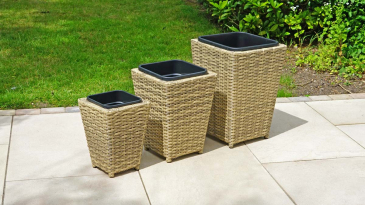 Liv Outdoors - Windsor Planters Set of 3 in Willow